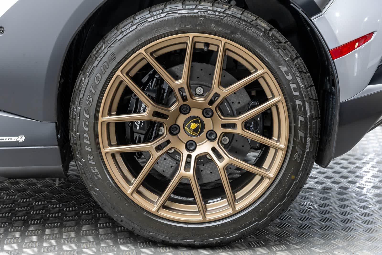 Lamborghini Huracán Sterrato Coupé 2024