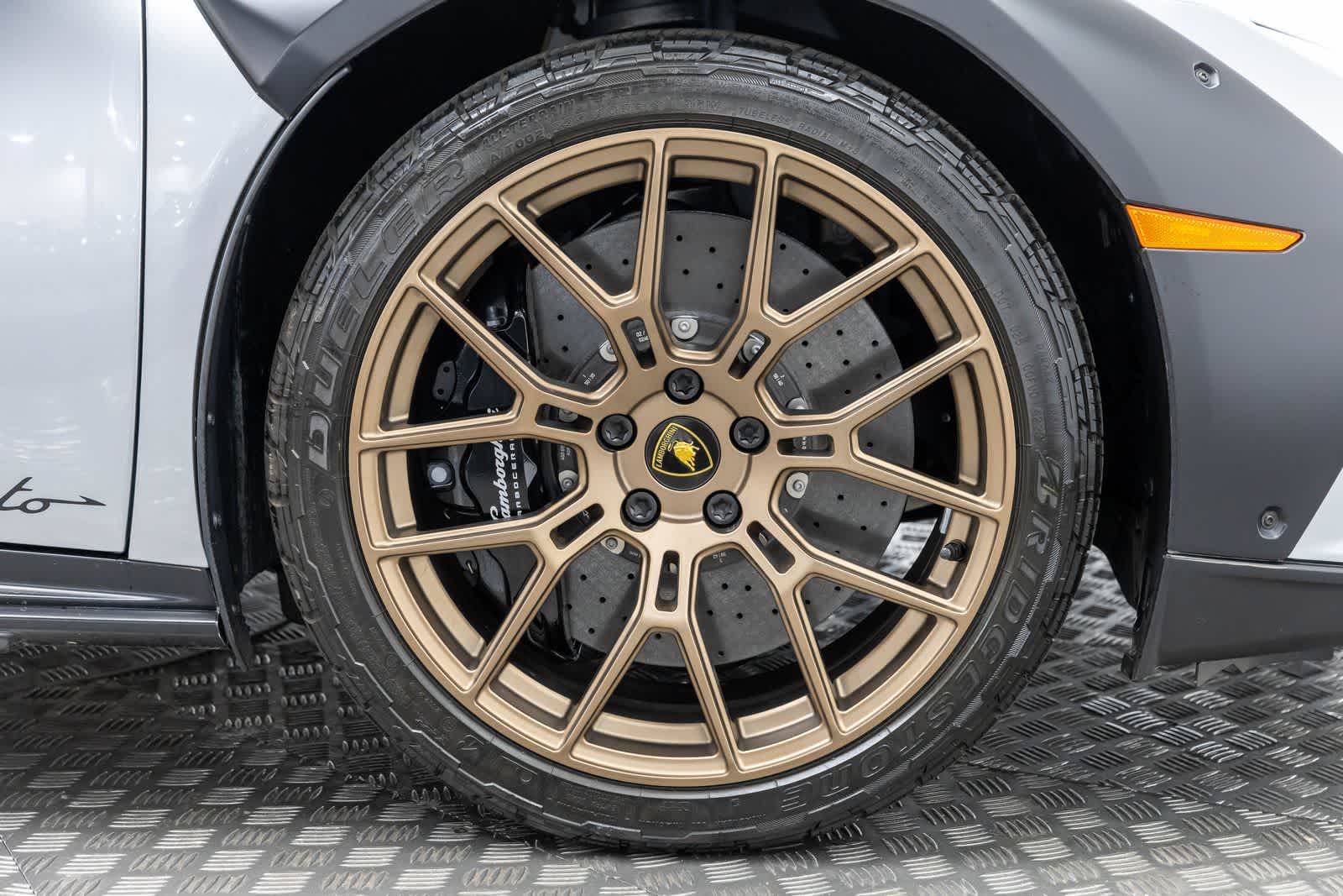 Lamborghini Huracán Sterrato Coupé 2024