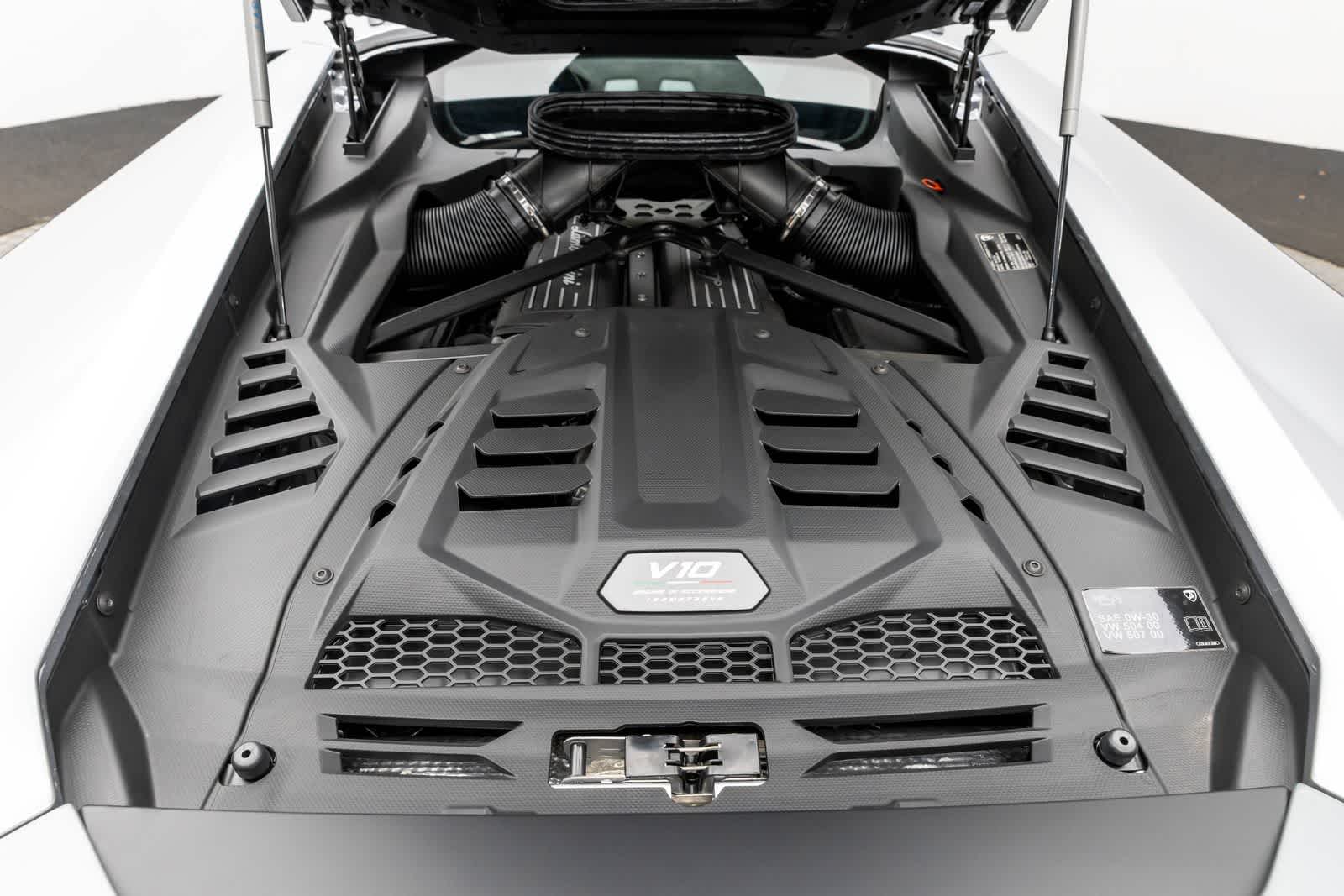 Lamborghini Huracán Sterrato Coupé 2024