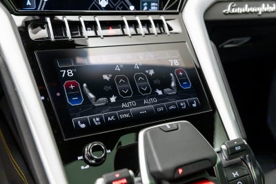 2022 Lamborghini Urus AWD