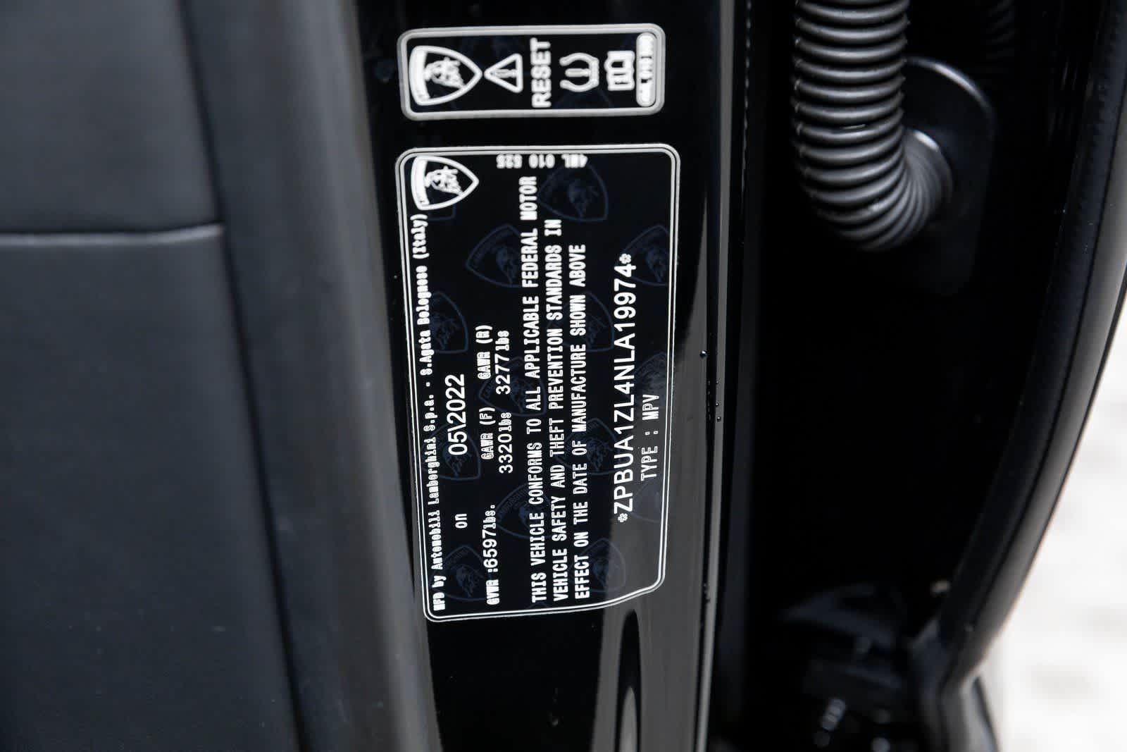 2022 Lamborghini Urus AWD