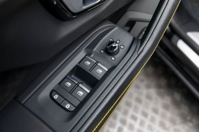 2022 Lamborghini Urus AWD