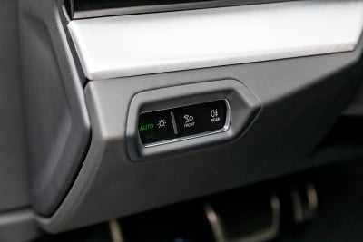 2022 Lamborghini Urus AWD