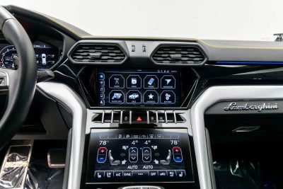 2022 Lamborghini Urus AWD