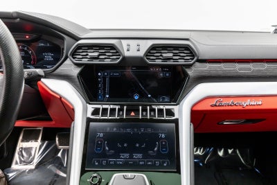 2022 Lamborghini Urus AWD