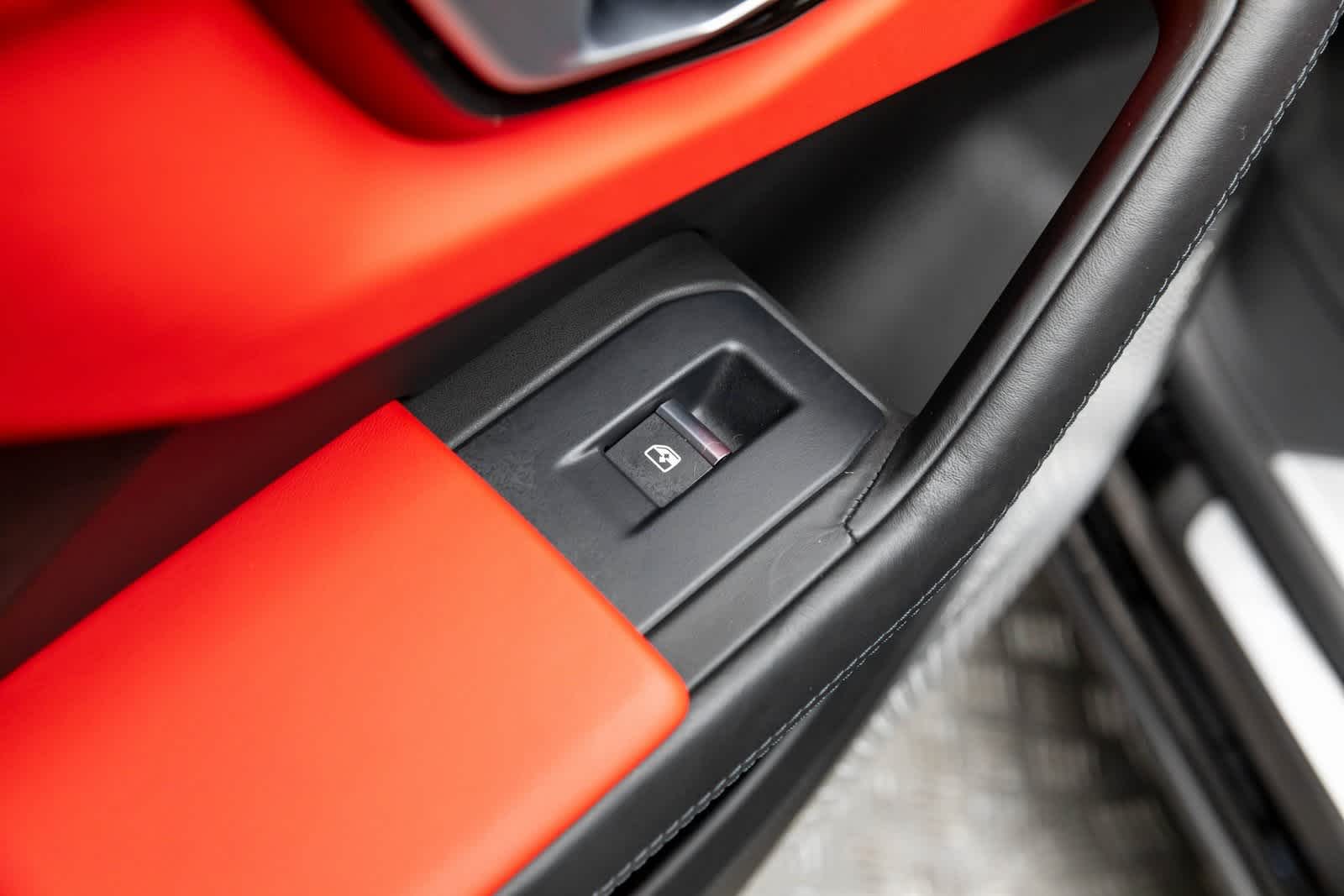 2022 Lamborghini Urus AWD