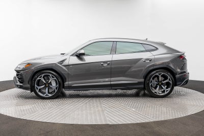 2022 Lamborghini Urus AWD