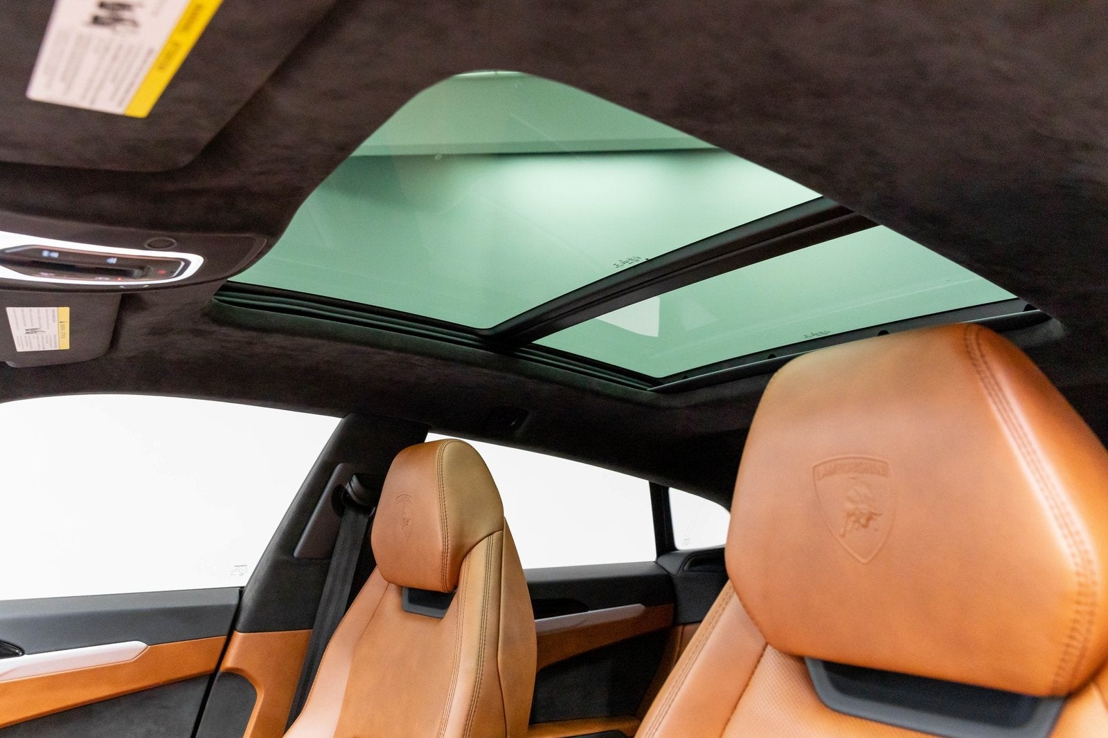 2022 Lamborghini Urus AWD