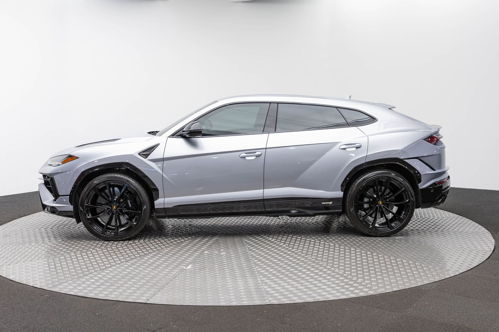 Lamborghini Urus S 2024