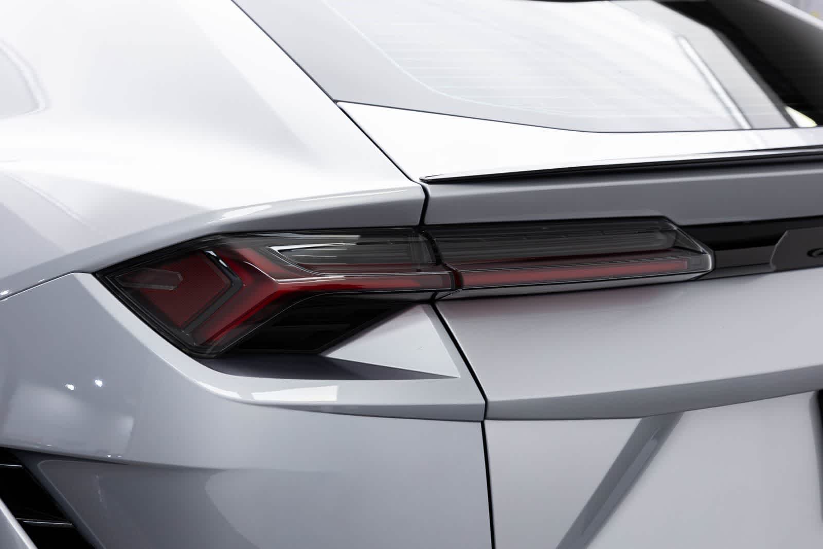 Lamborghini Urus S 2024