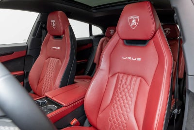 2023 Lamborghini Urus S