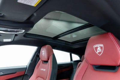 2023 Lamborghini Urus S