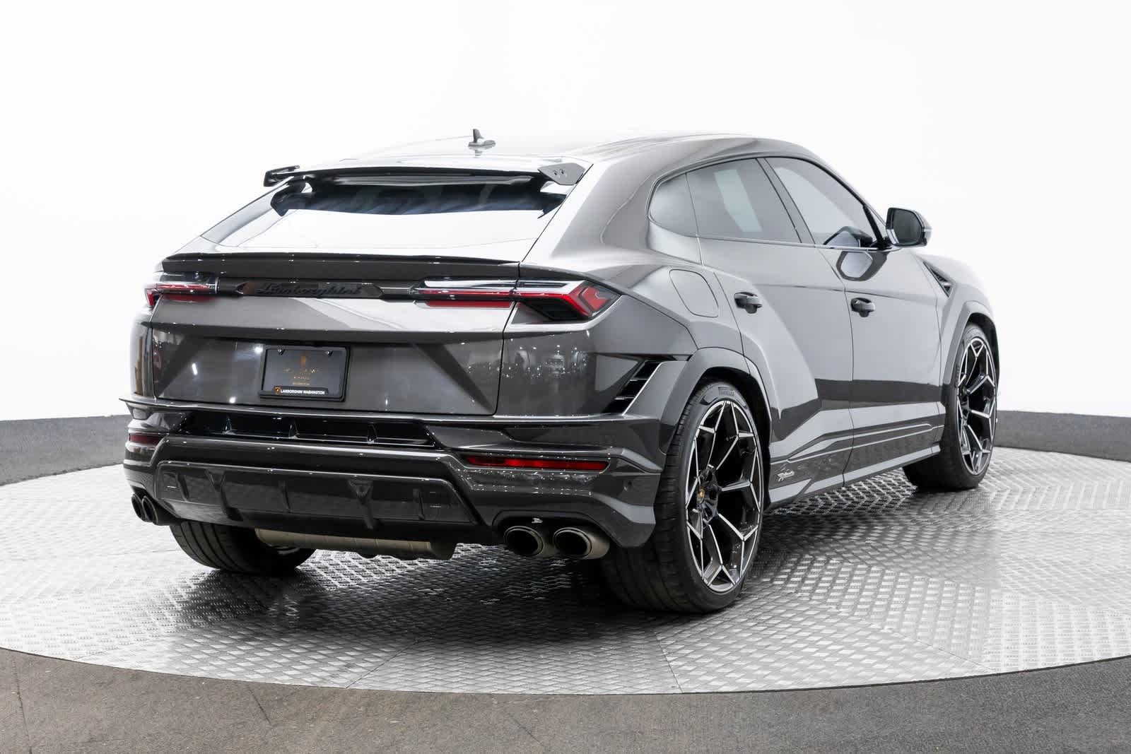 Lamborghini Urus Performante 2023