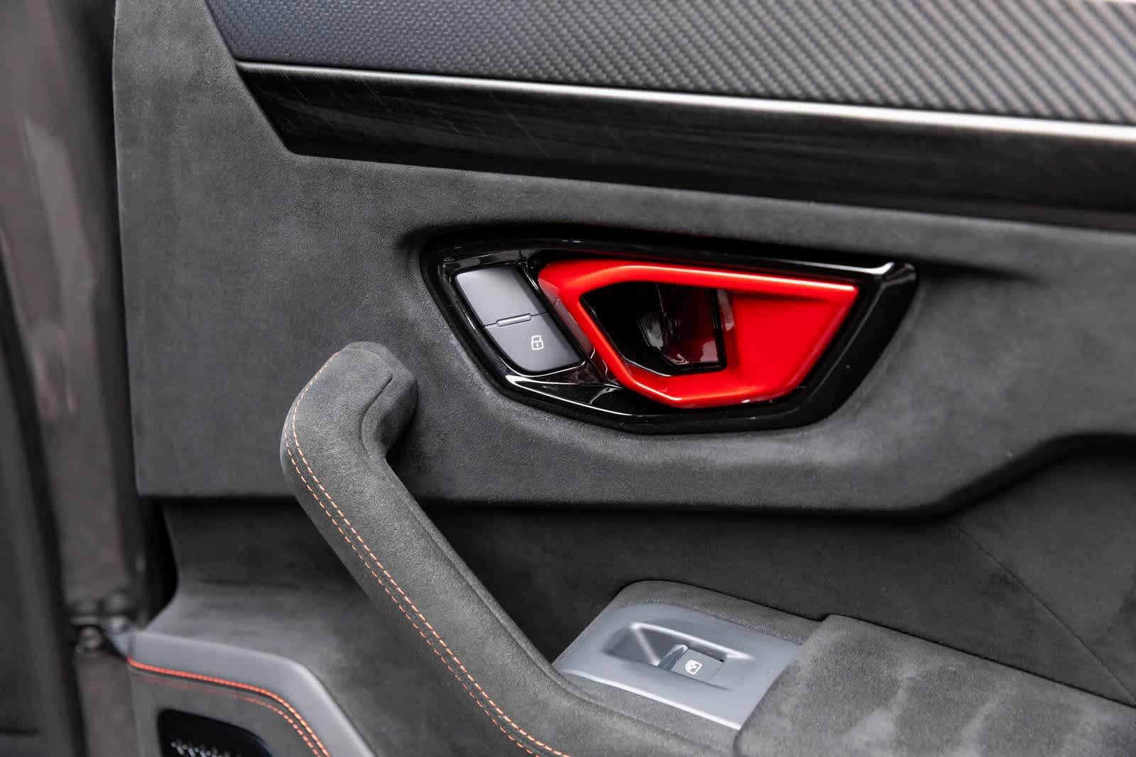 Lamborghini Urus Performante 2023