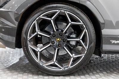 Lamborghini Urus Performante 2023