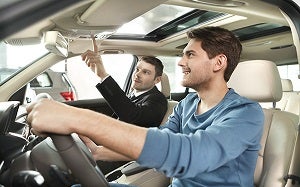 Programe una prueba de conducción en Rolls-Royce Motor Cars Washington en Sterling, VA.