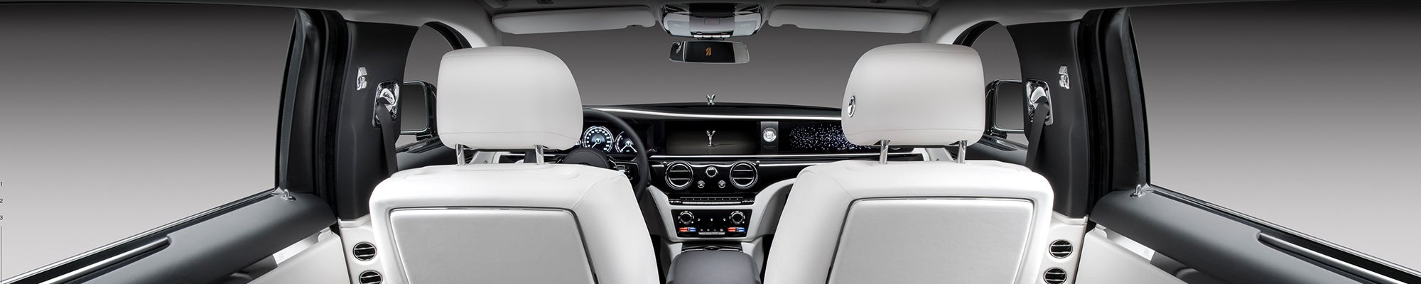 Rolls-Royce Ghost: alta tecnología, interior impecable